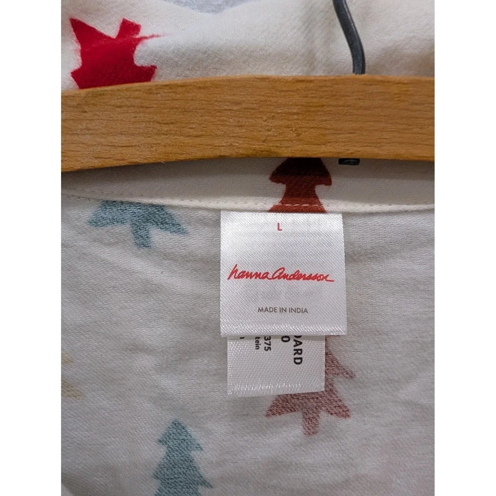 Hanna Andersson Holiday Flannel Pajama Top Festive Forest Ecru Christmas Tree- L